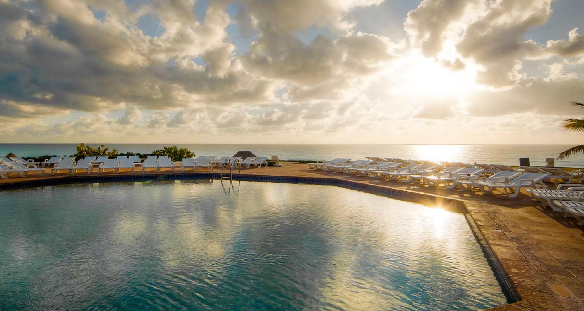 Mar Azul Cancun Exterior photo
